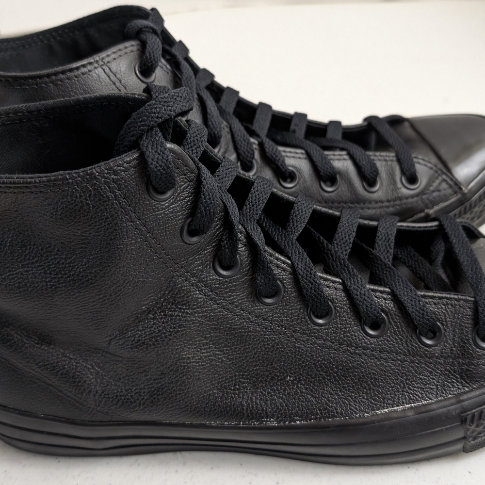 Converse Chuck Taylor Shoes All Star HighTop Black Leather 135251C Mens Size 11 - Picture 10 of 12